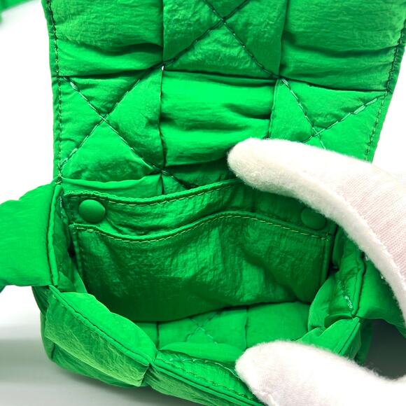 Bottega Veneta Maxi Intrecciato Padette Maxi Shoulder Bag - Picture 5 of 10